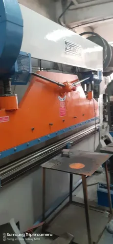 dobradeira newton 75tonx3mts mecânica