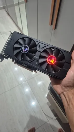 Placa de video rx590