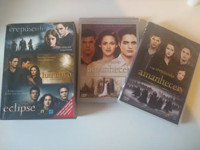 Combo livro e dvds saga crepúsculo(livro de brinde)