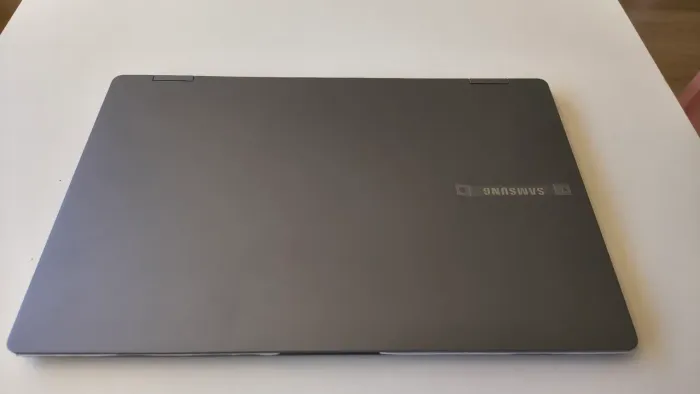 Galaxy Book4 360 - Core 7 150U - Estado de Novo