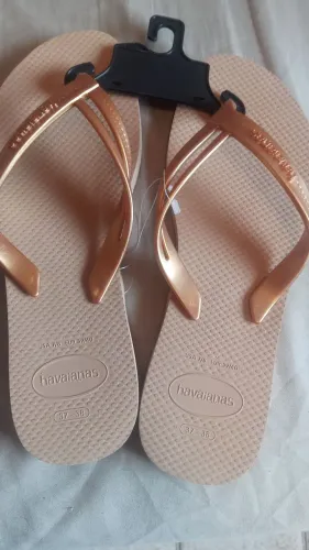 Chinelo Havaianas - 37/38 Dourados