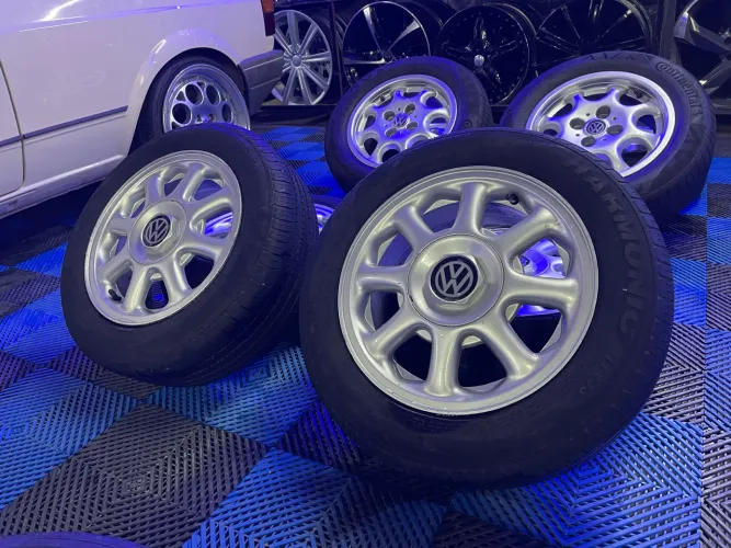 Rodas aro 14 originais VW SUMMER com pneus