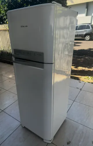 Geladeira Electrolux Frost Free de 450 litros