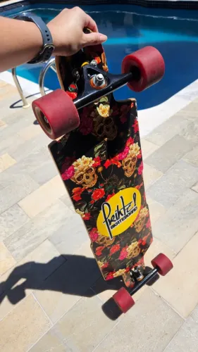 Longboard completo - ótimo estado e pouquíssimo uso