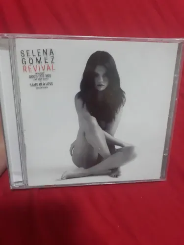 CD Selena Gomez - Revival (Deluxe) LACRADO