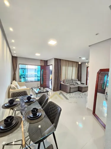 Casa muito ampla 3/4 duas suítes, sendo uma master, no condomínio Villa Jardim, bairro Sim