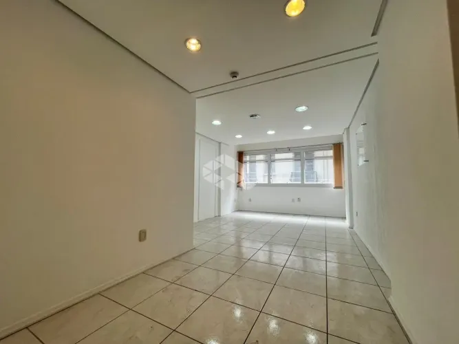 Sala comercial no Centro Histórico 25m2