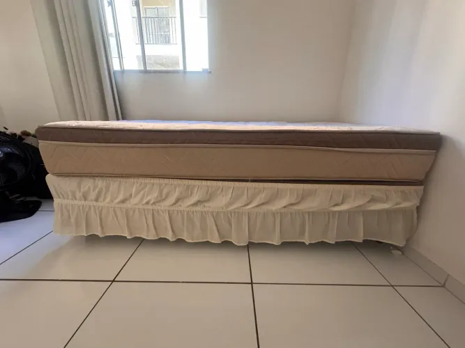 CAMA BOX SOLTEIRÃO