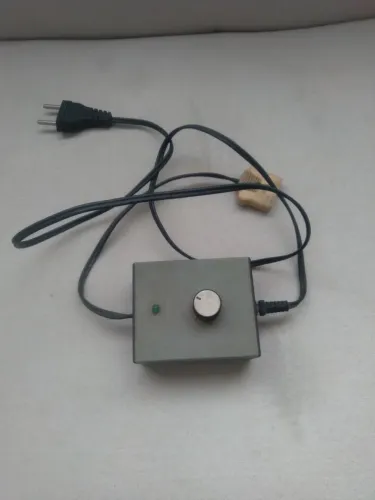 CONTROLA VELOCIDADE E LUZ