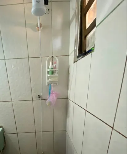 Vende-se uma casa 2 quarto e terraço no bairro independência região do barreiro.