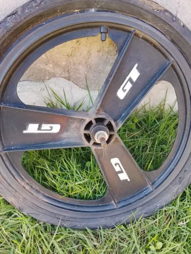 PAR RODAS DE BICICLETA GT