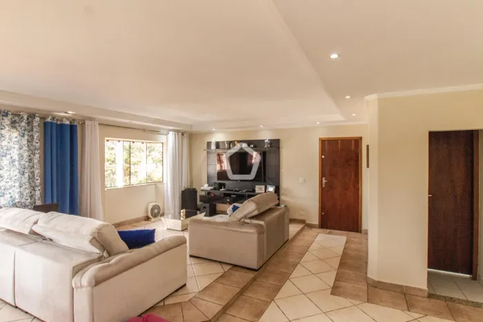 Excelente sobrado 325m² à venda no Jardim Guapira