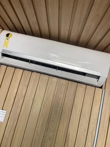 Ar Condicionado Split Inverter 18.000 BTU/h Springer Midea - 220V - Classe A