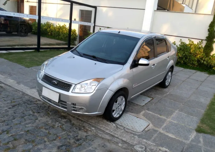 Ford Fiesta Sed. 1.6 8V Flex 4P 2009