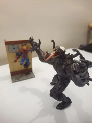 Marvel Select - Ultimate Venom Variant