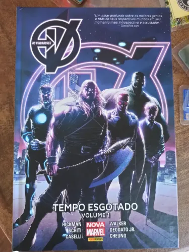 HQ Os Vingadores: Tempo Esgotado