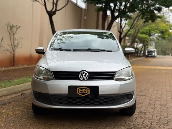 Volkswagen Fox 1.6 MI Total Flex 8V 5P 2014