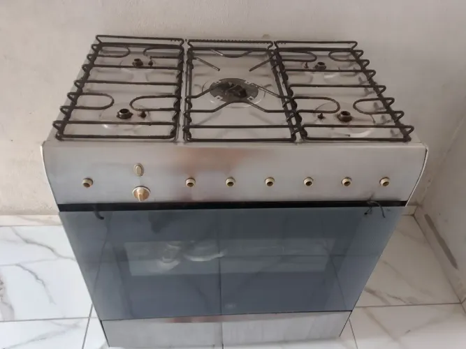 Fogão usado, 5 bocas