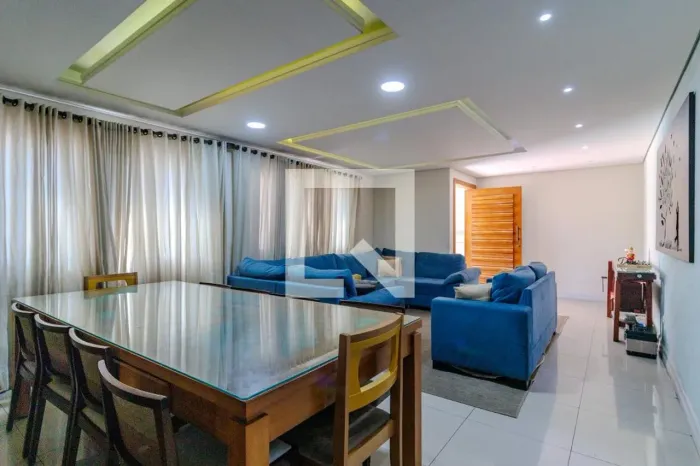 Casa à Venda - Jardim Umuarama, 3 Quartos, 350 m2