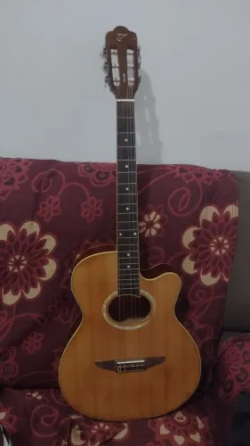 Violão Tagima Vegas Nylon Eletroacústico com Equalizador