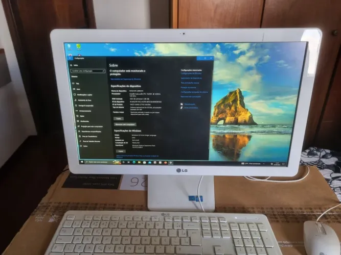 Computador LG All in one Branco