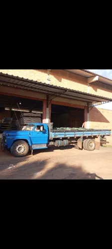 VENDO OU TROCO CAMINHÃO, FREIO A AR, MOTOR MERCEDES 13/13