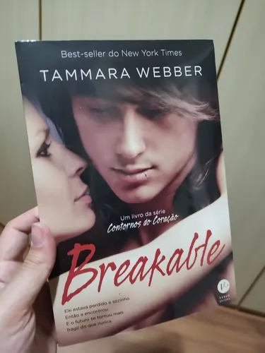 Livro Breakable