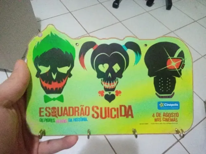 Esquadrão suicida cabide promocional de cinema Batman arlequina coringa