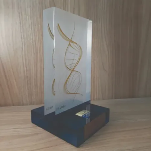 Troféus em Acrílico