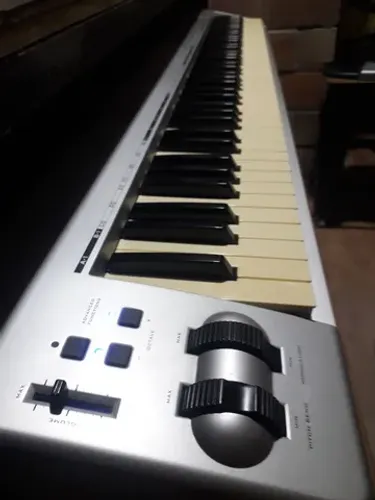 Controlador M-audio 88 teclas