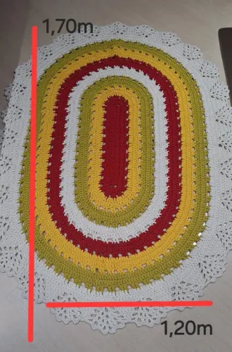 Tapete Oval de Crochê 