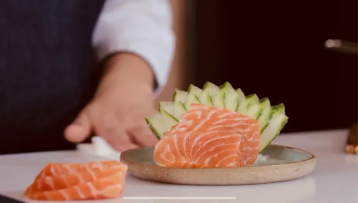 LIVRO quer aprender a fazer sushi em casa? *leia a descrição