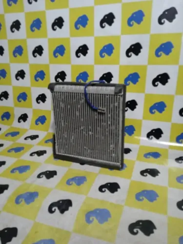 Radiador Evaporador Ar Condicionado March Analógico