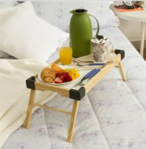 Bandeja de café da manhã para cama