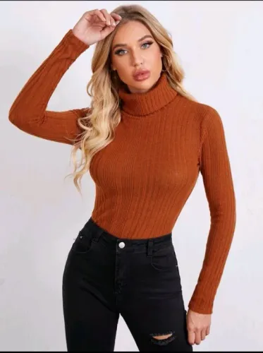 Blusa gola alta