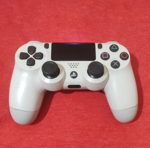 Controle PS4 DualShock 4 Branco