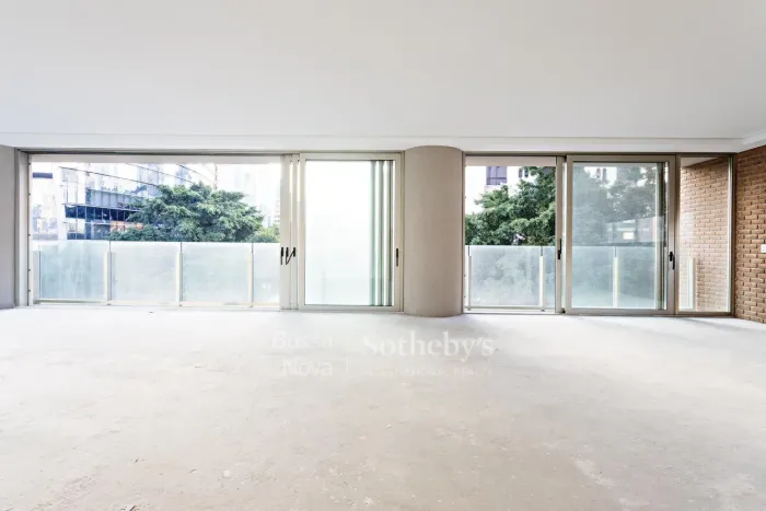 Apartamento novo em condomínio contemporâneo no Itaim