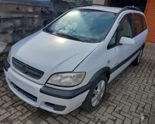 Sucata Chevrolet Zafira 2.0 Flex Para Retirada de Peças