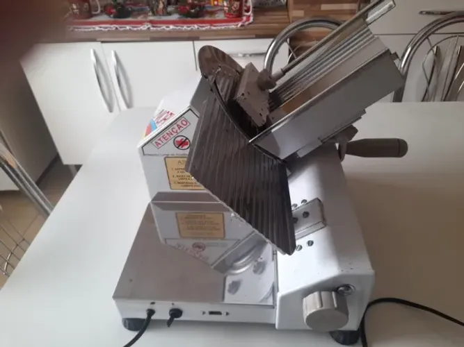 cortadora de frios