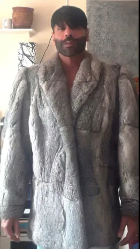 Casaco de Pele  Luxo e Estilo