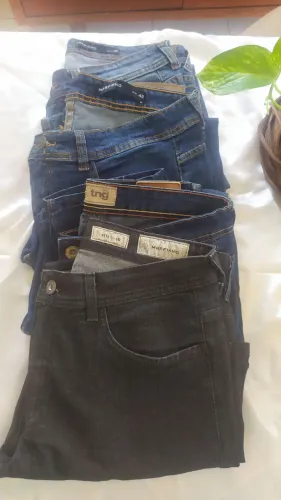 Calças jeans(escolha a sua!) 