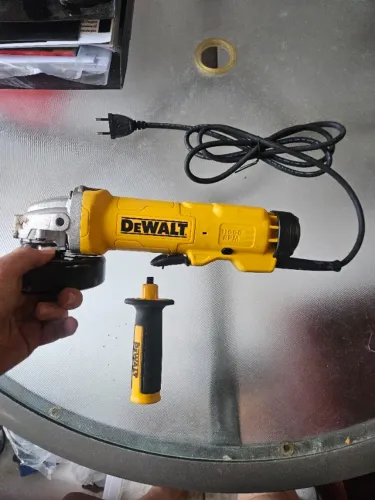 Esmerilhadeira Angular 1500W DeWALT DWE4314-B2