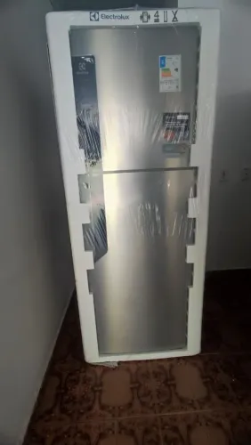 Geladeira Electrolux 410 litros