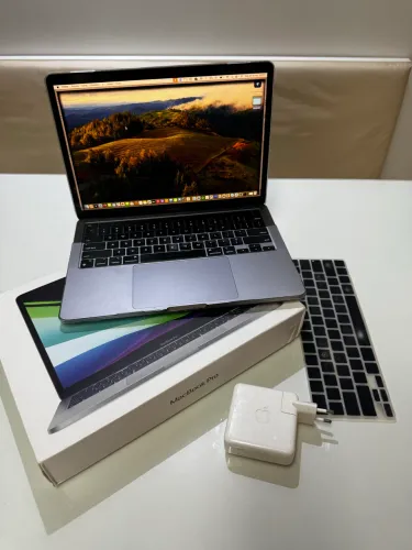 macbook pro 13 2020