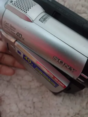 Sony handycam dcr-dvd610