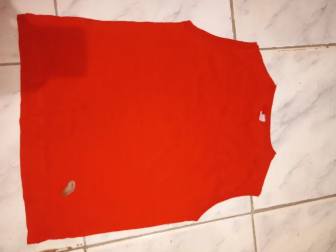 Camiseta regata infantil vermelha