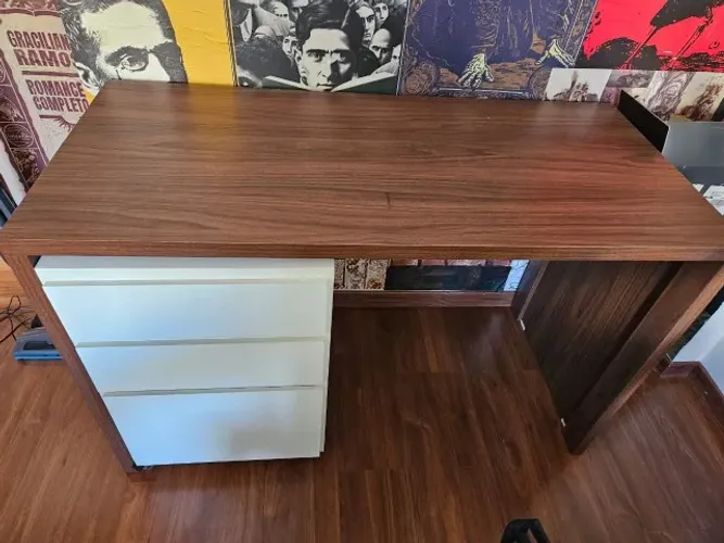 Mesa 1,20m MDF 100% com gaveteiro articulável