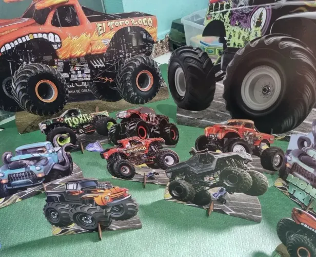 Pós Festa. Tema fos Carros. 