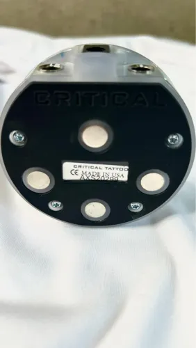 Fonte Critical AtomX para máquina tattoo