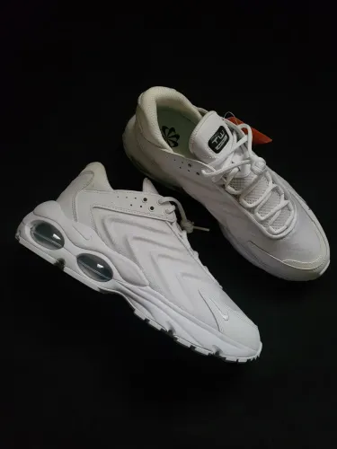 Nike Air Max TW "Triple White" - 41
